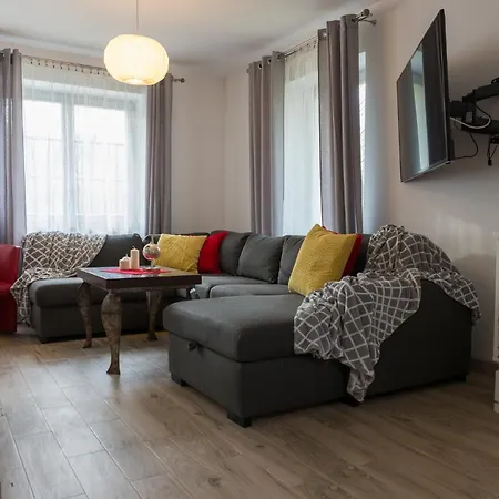 Semesterbostad Vacationclub - Nadrzeczna Vacationhome 1